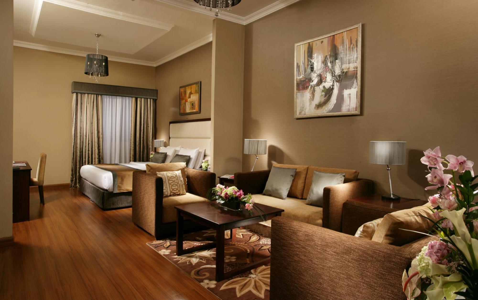 Ramada Hotel & Suites By Wyndham Ajman Exteriör bild